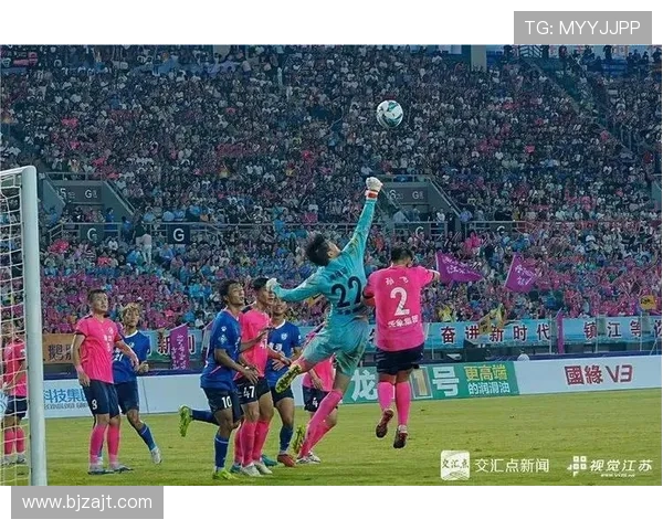 泰州激战宿迁两城争锋展风采足球盛宴燃动江淮激情四射 泰州激战宿迁两城争锋展风采足球盛宴燃动江淮激情四射