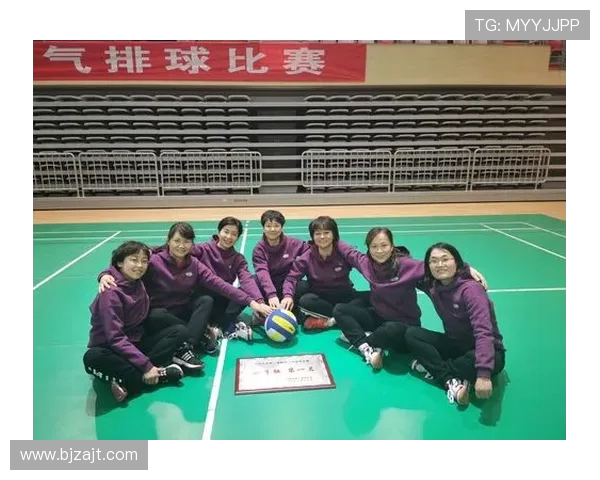 赛后分析:西安排球队与武汉排球队的表现与状态对比探讨 赛后分析:西安排球队与武汉排球队的表现与状态对比探讨